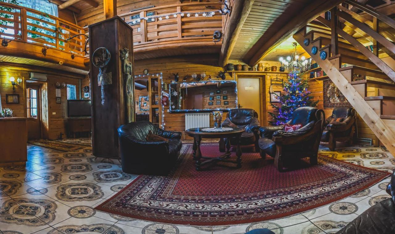12 Months Estate Vendégház Miszlivka Kültér fotó