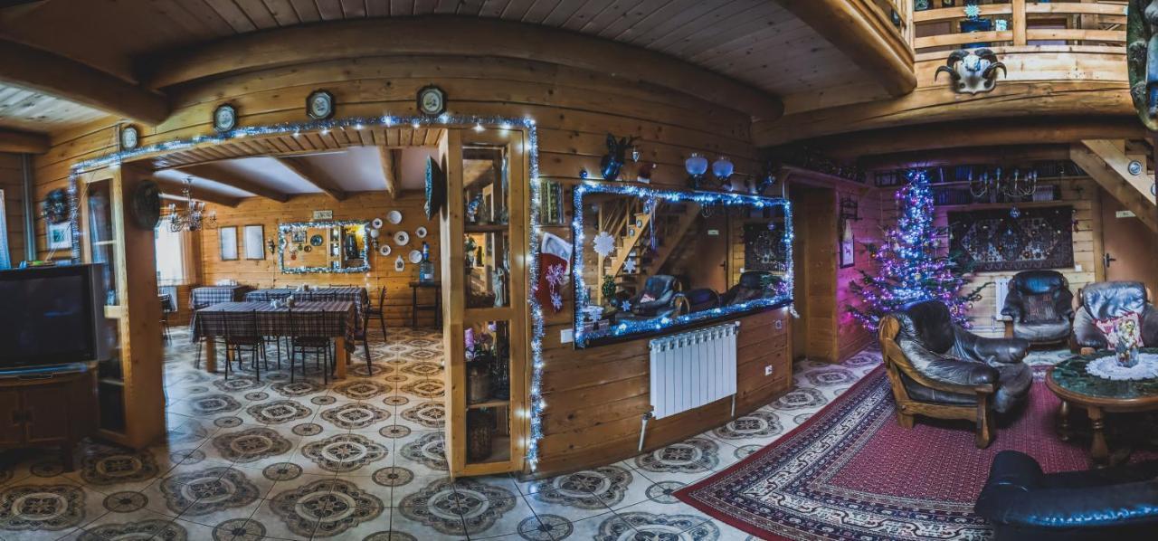 12 Months Estate Vendégház Miszlivka Kültér fotó